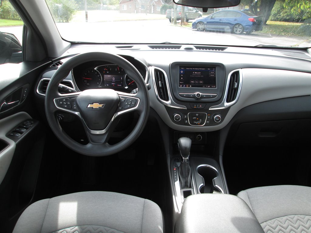 2023 Chevrolet Equinox - $23,990