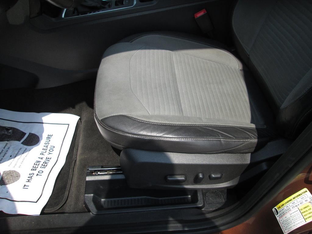2017 Ford Escape - $9,490