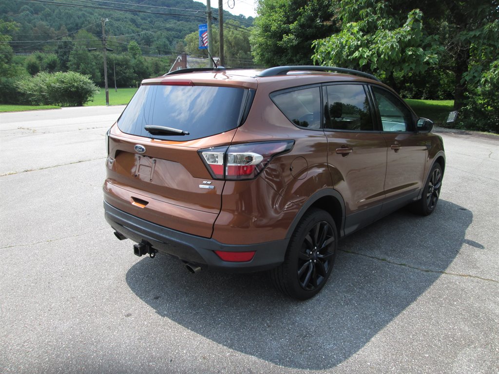 2017 Ford Escape - $9,490