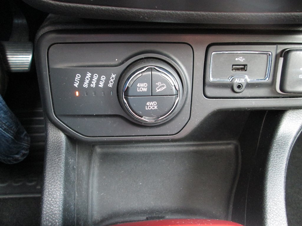 2018 Jeep Renegade - $13,995