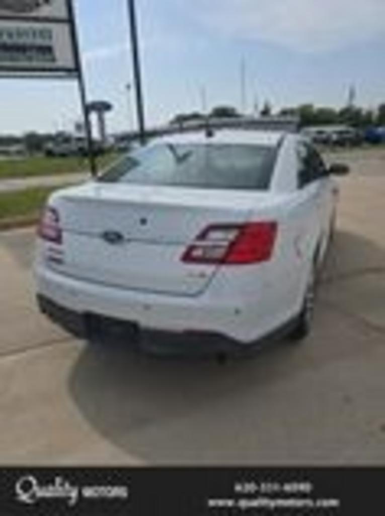 2018 Ford Taurus