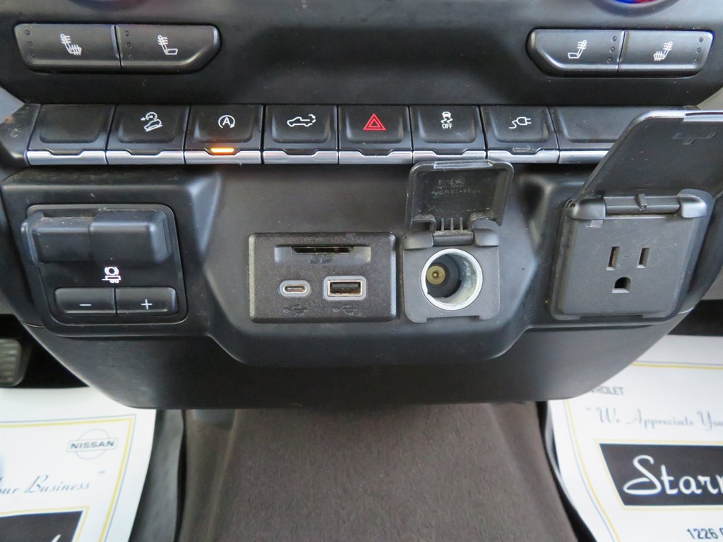 2019 Chevrolet Silverado 1500 LT photo