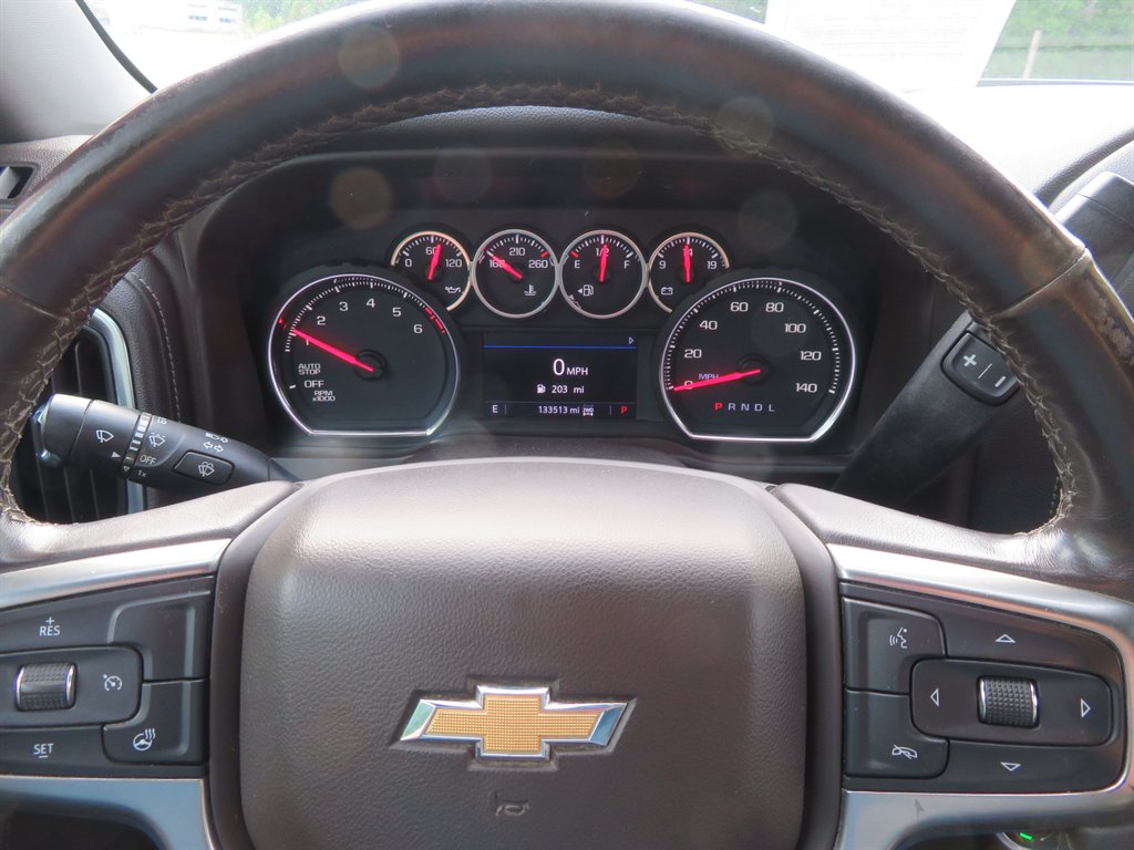 2019 Chevrolet Silverado 1500 LT photo