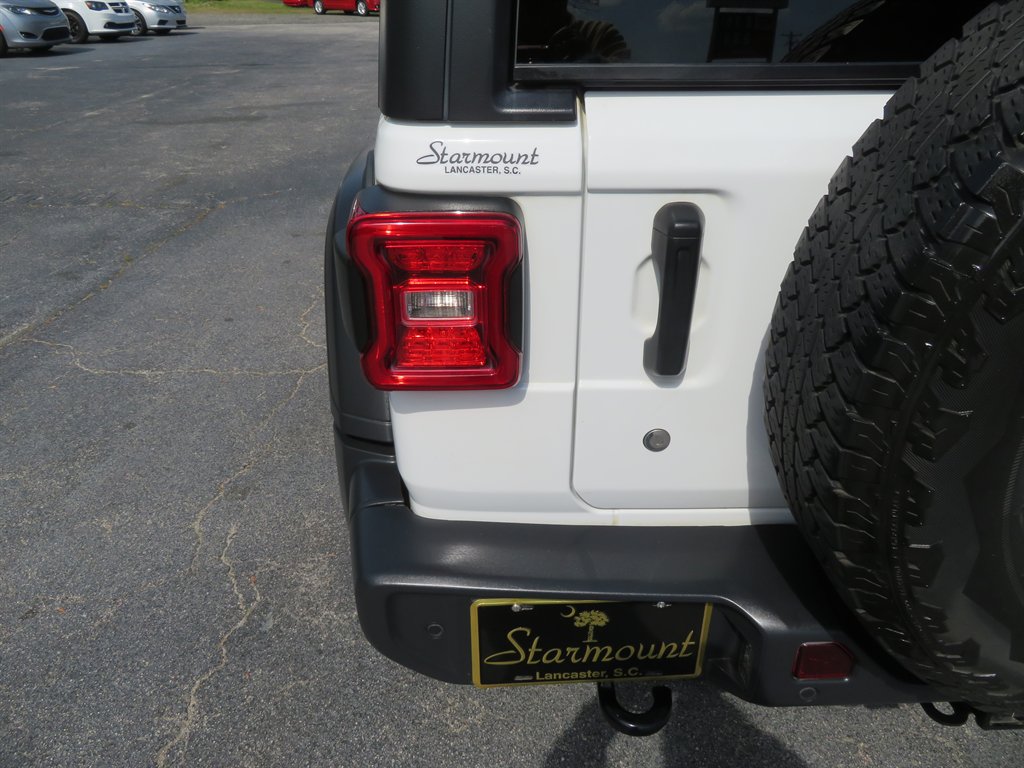 2018 Jeep All-New Wrangler Unlimited Sport photo
