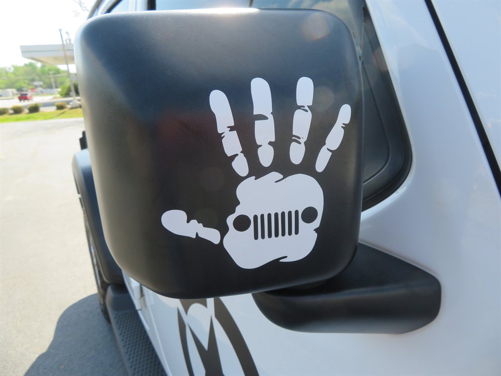 2018 Jeep Wrangler - $18,999