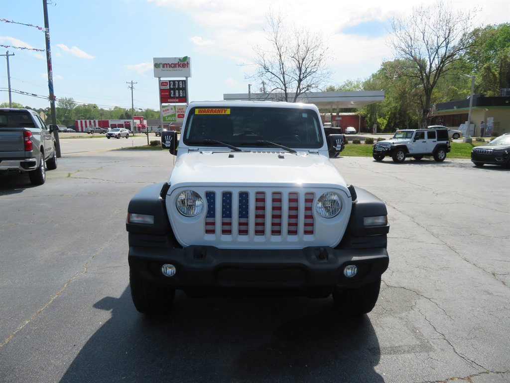 2018 Jeep Wrangler - $18,999