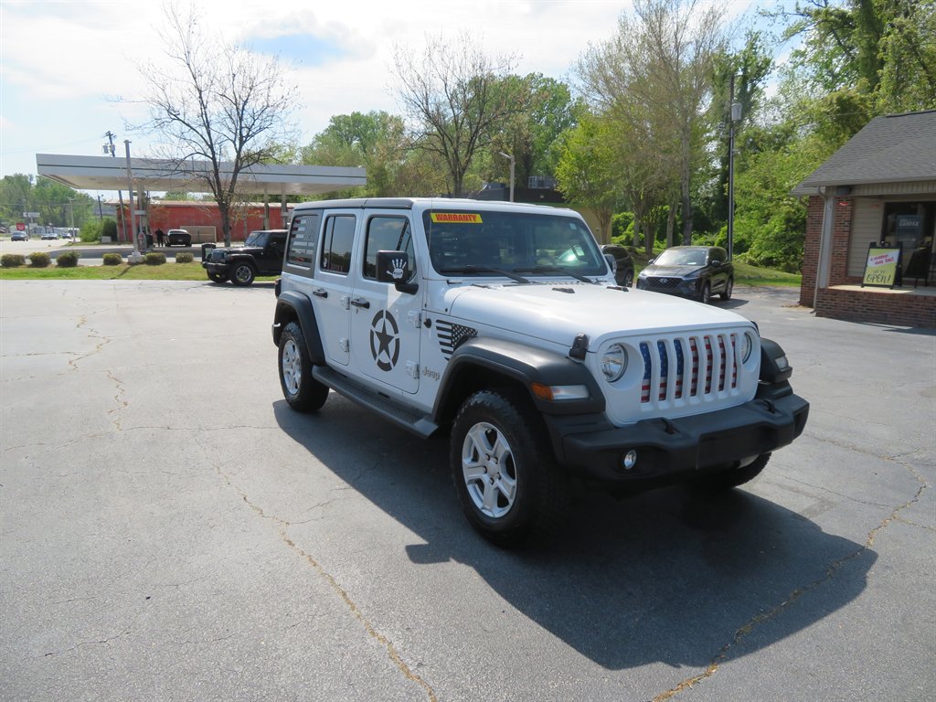2018 Jeep Wrangler - $18,999