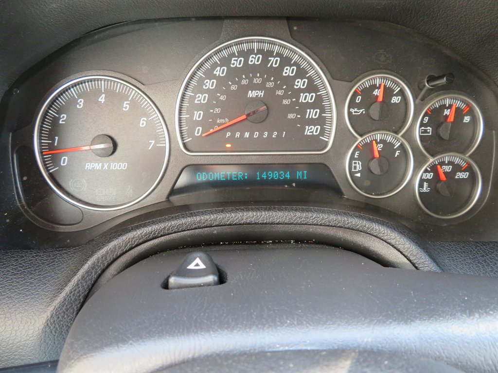 2007 GMC Envoy Denali photo