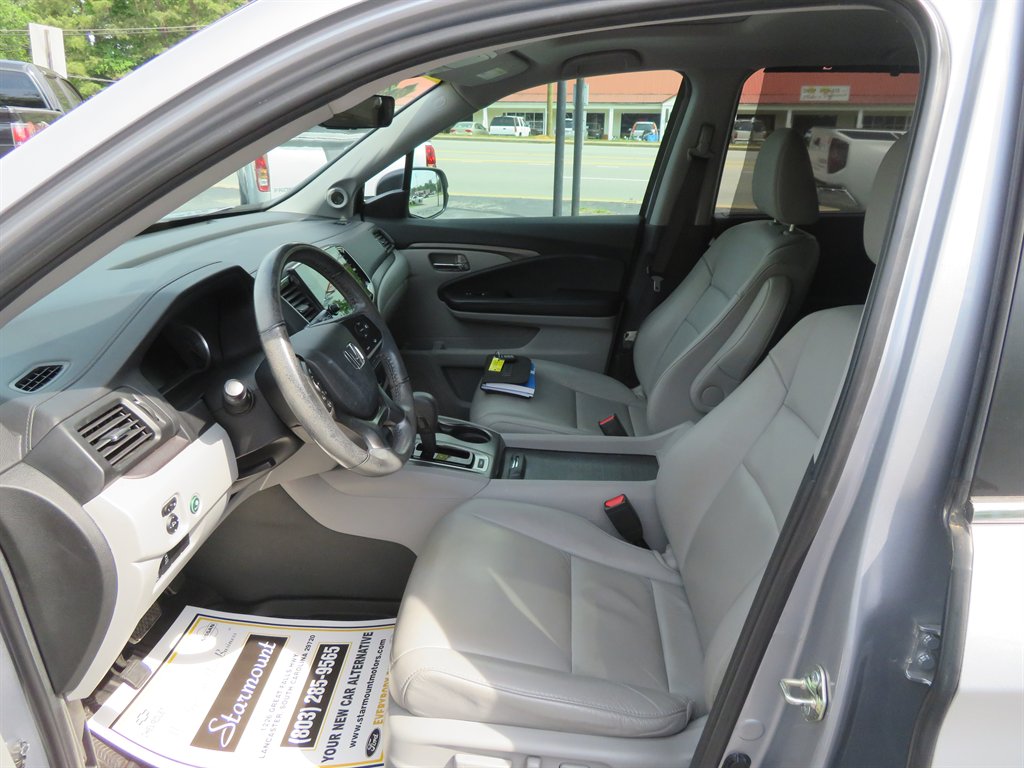 2020 Honda Pilot EX-L photo
