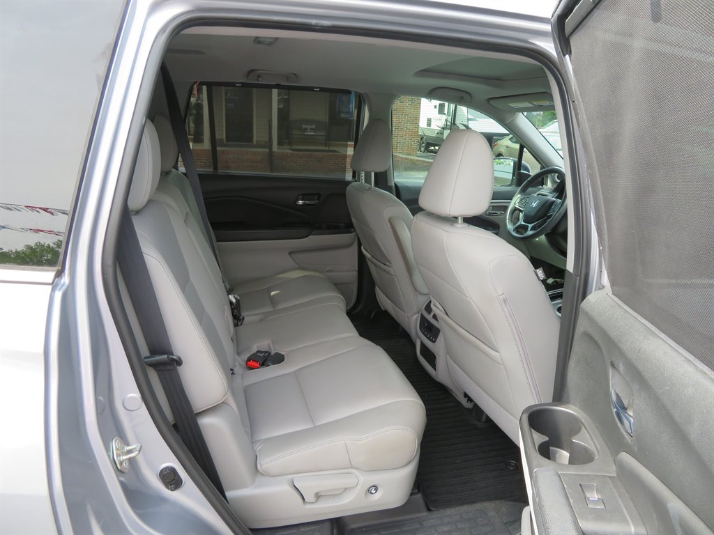 2020 Honda Pilot EX-L photo