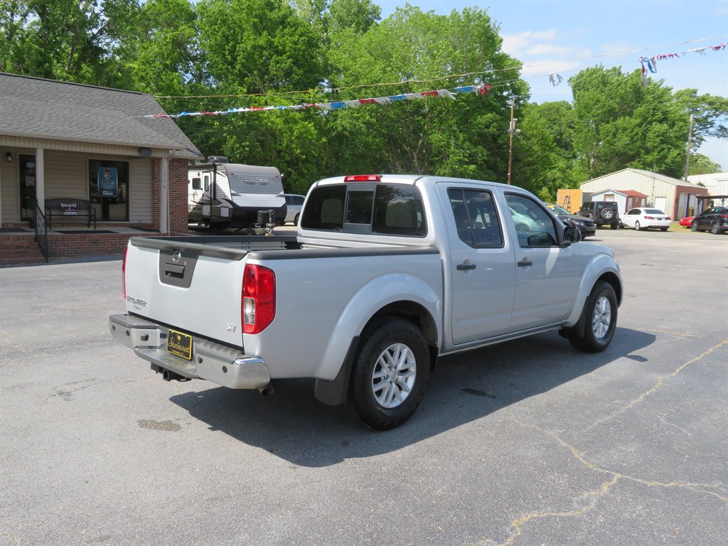 2019 Nissan Frontier SV photo