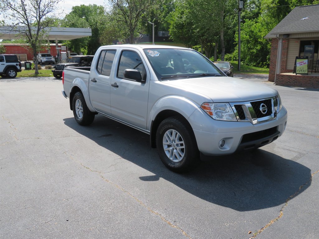 2019 Nissan Frontier SV photo