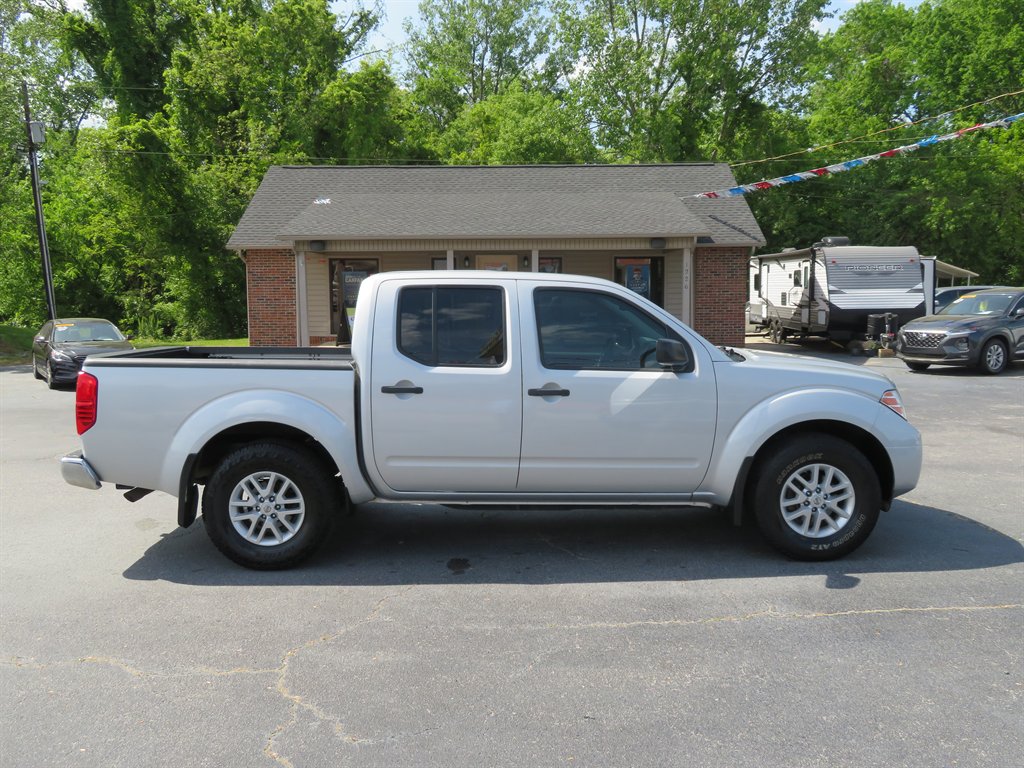 2019 Nissan Frontier SV photo