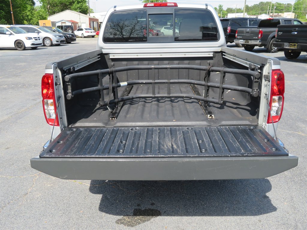 2019 Nissan Frontier SV photo