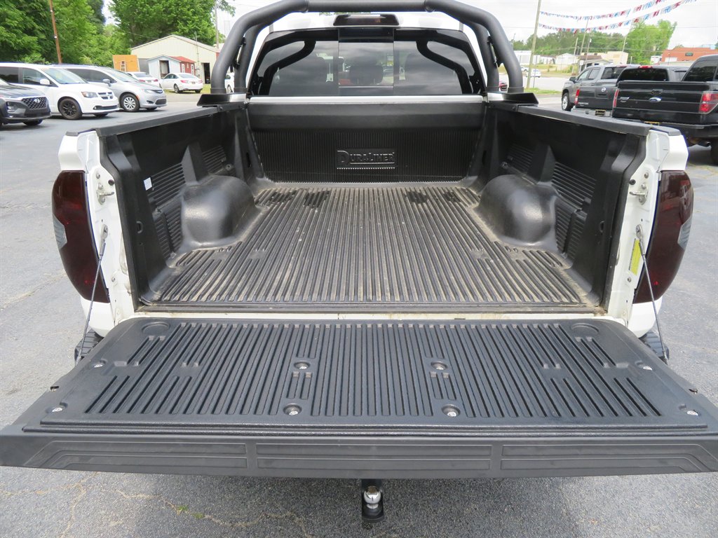 2016 Toyota Tundra SR5 photo