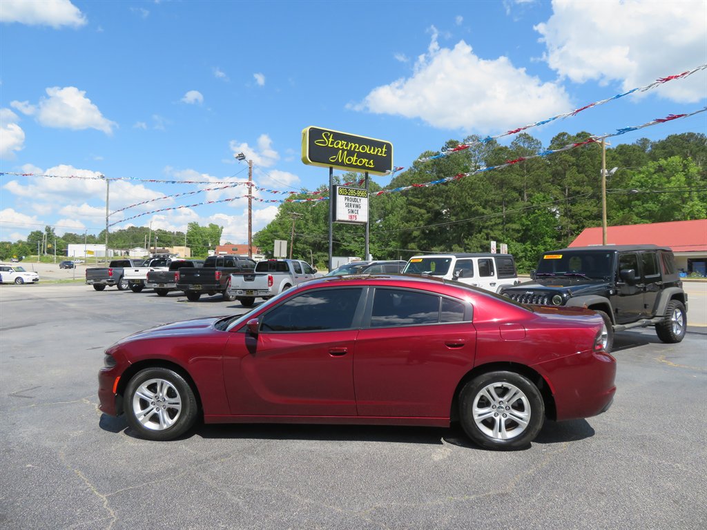 2020 Dodge Charger SXT photo