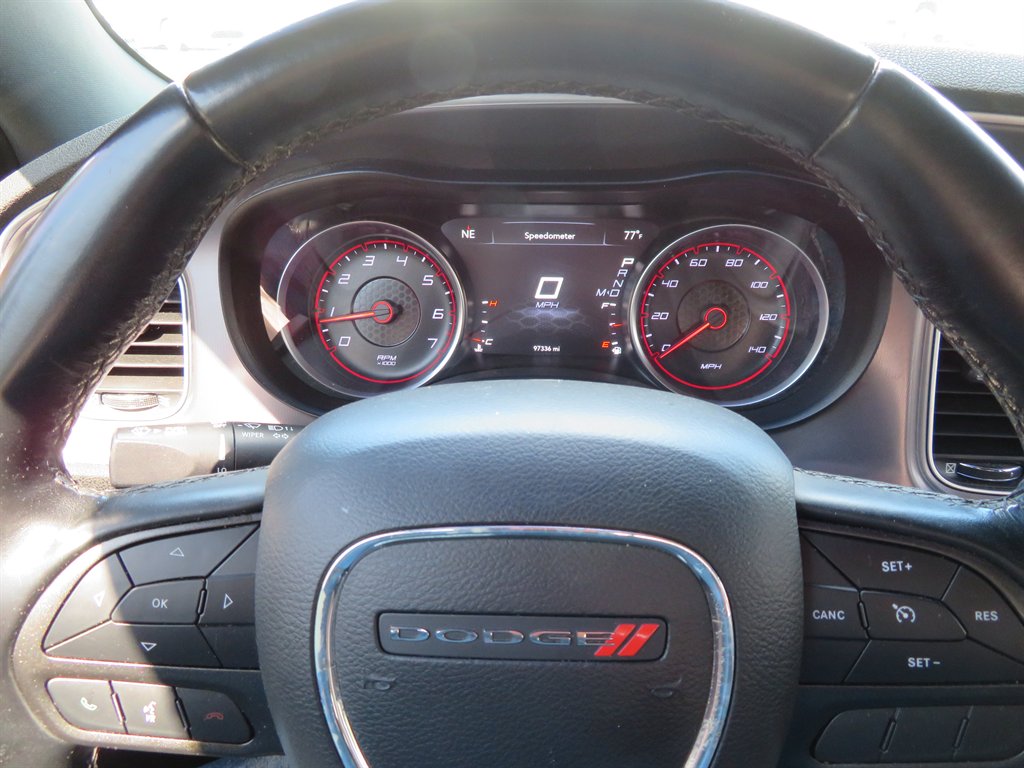 2020 Dodge Charger SXT photo