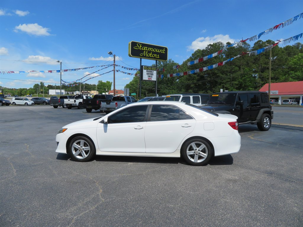 2012 Toyota Camry L photo