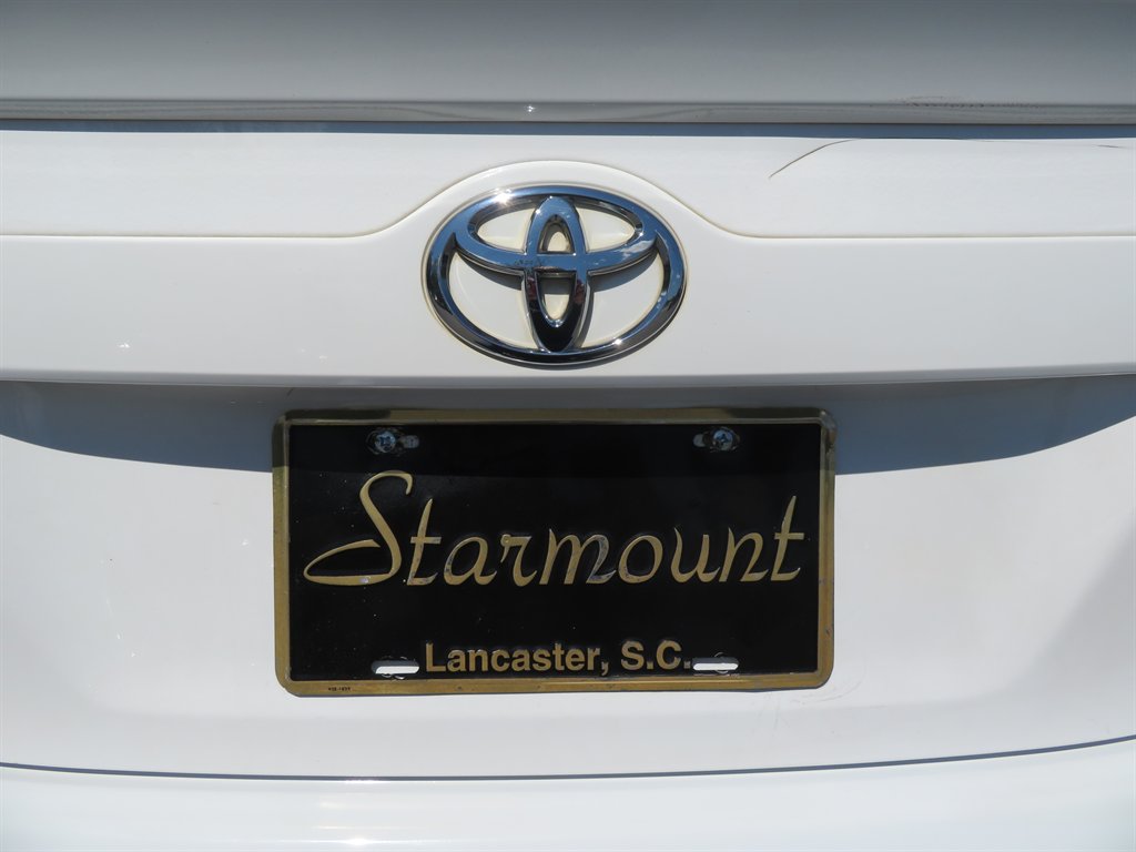 2012 Toyota Camry L photo