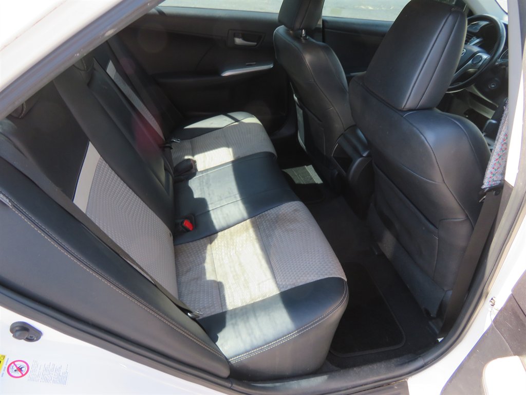 2012 Toyota Camry L photo