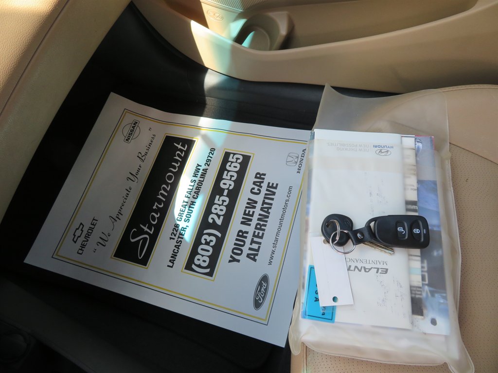 2013 Hyundai Elantra GLS photo