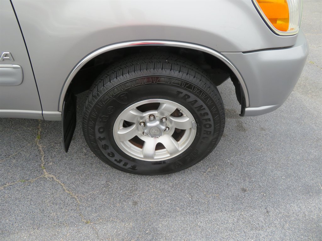 2005 Toyota Tundra SR5 photo