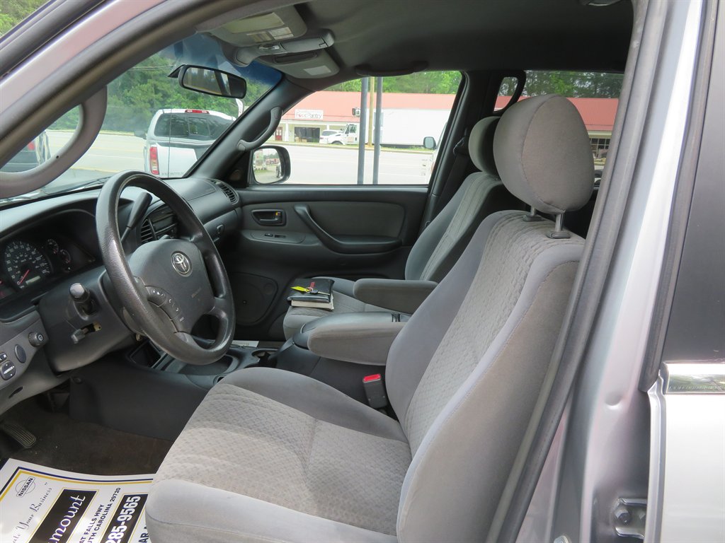 2005 Toyota Tundra SR5 photo