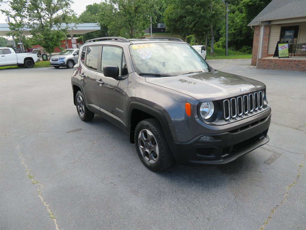 2017 Jeep Renegade Sport photo
