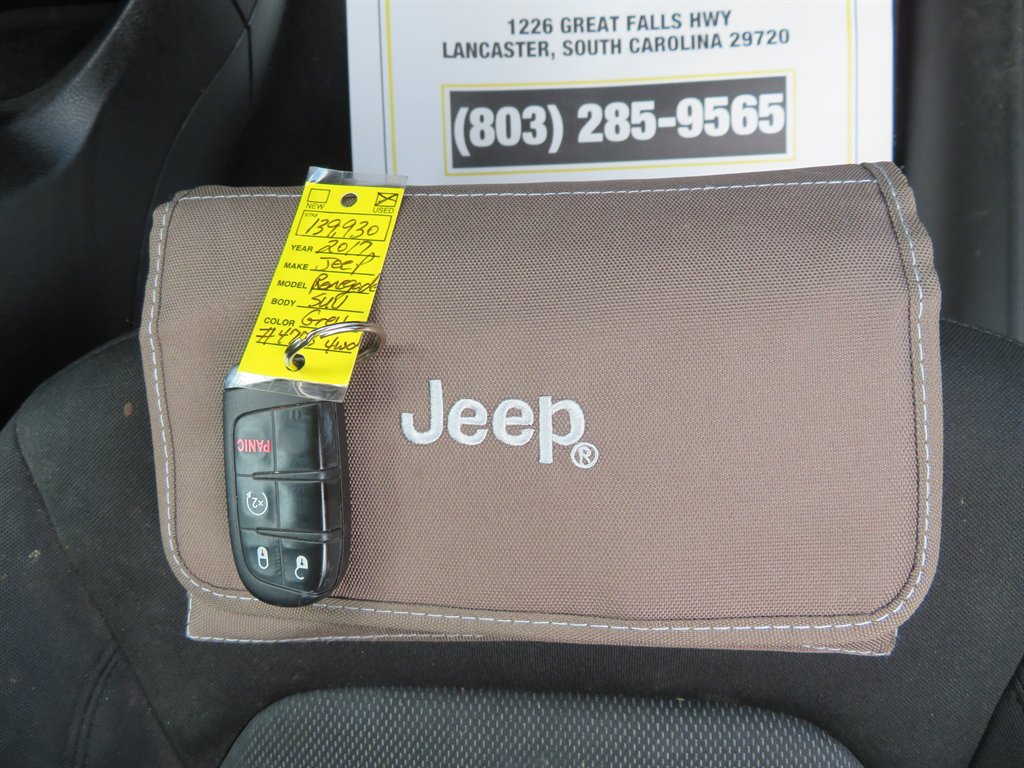 2017 Jeep Renegade Sport photo