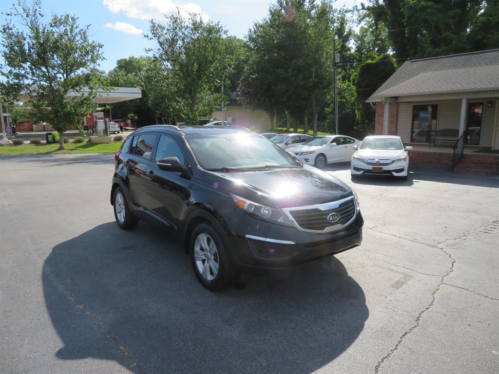 2012 Kia Sportage - $4,299