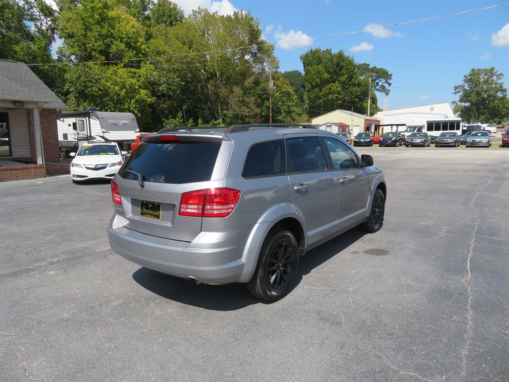 2020 Dodge Journey - $9,499
