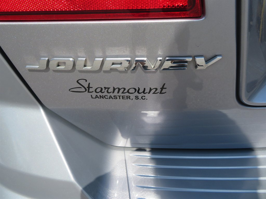 2020 Dodge Journey - $9,499