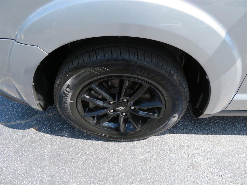 2020 Dodge Journey - $9,499
