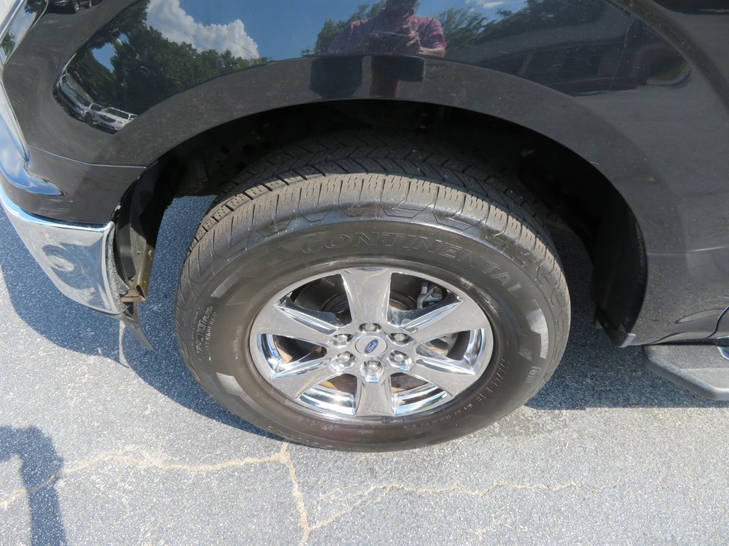 2020 Ford F150 - $19,999