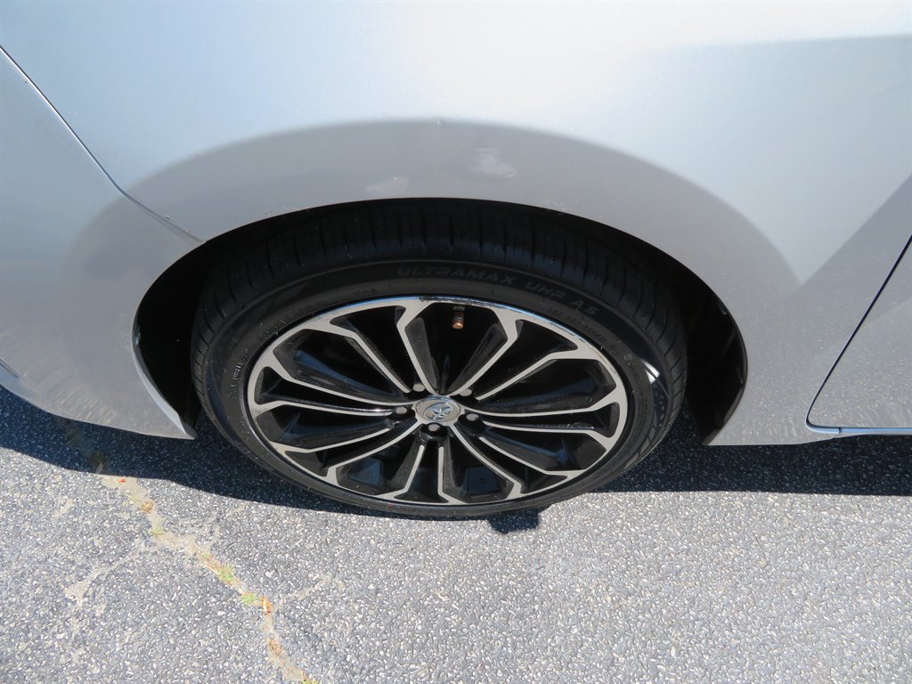 2014 Toyota Corolla - $7,599