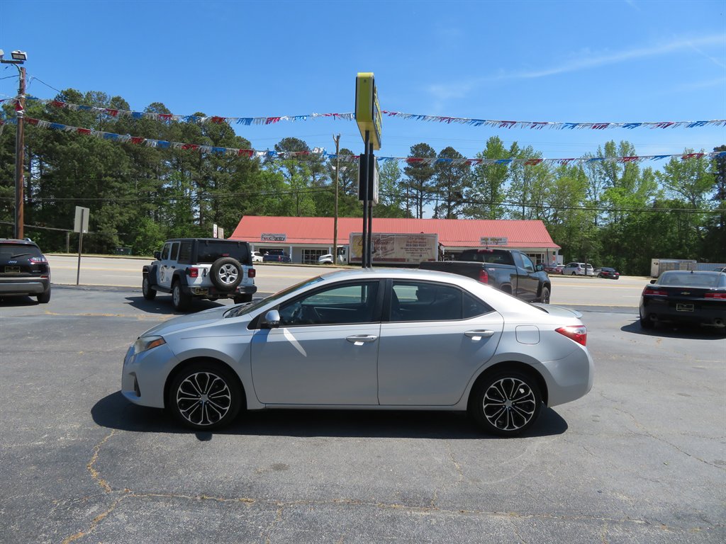 2014 Toyota Corolla - $7,599