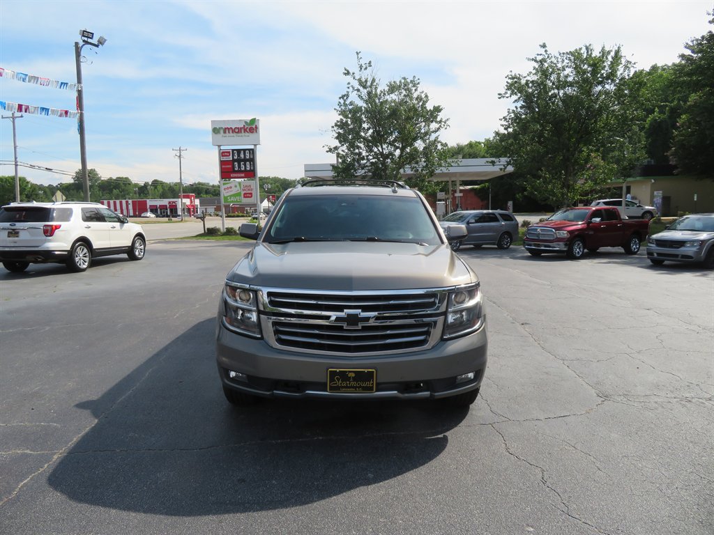 2017 Chevrolet Suburban - $19,999