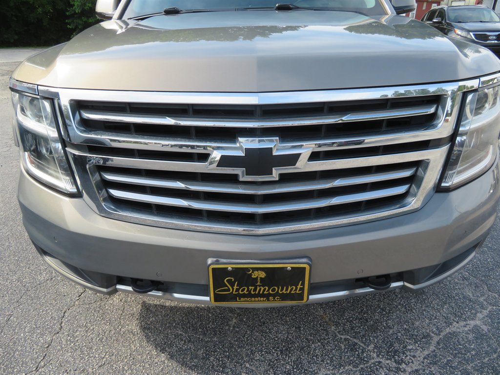 2017 Chevrolet Suburban - $19,999