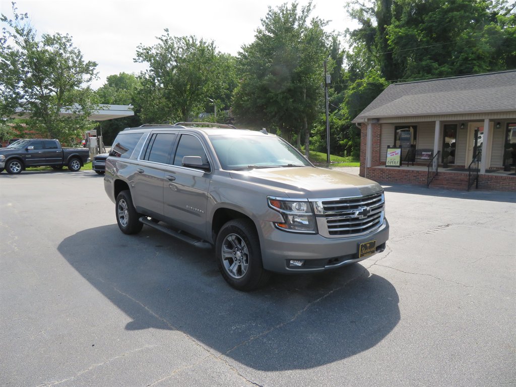 2017 Chevrolet Suburban - $19,999