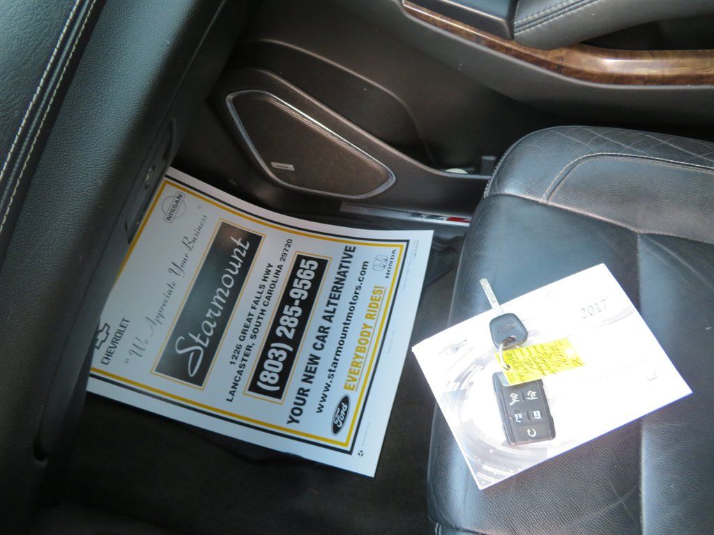 2017 Chevrolet Suburban - $19,999