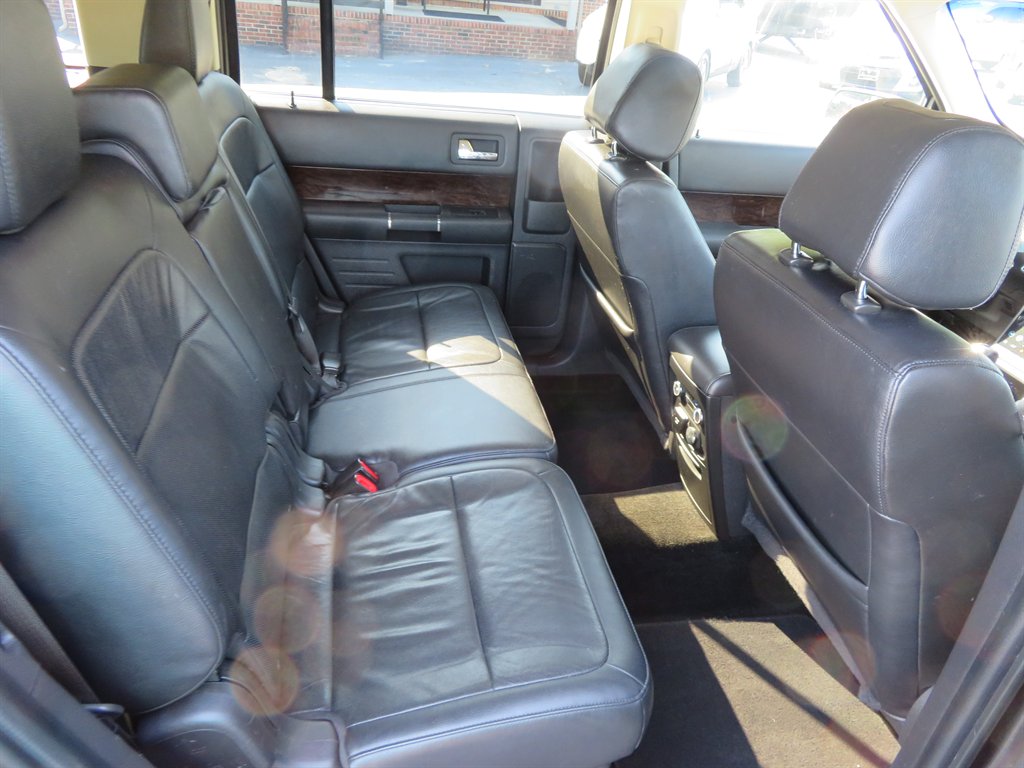 2018 Ford Flex - $11,699