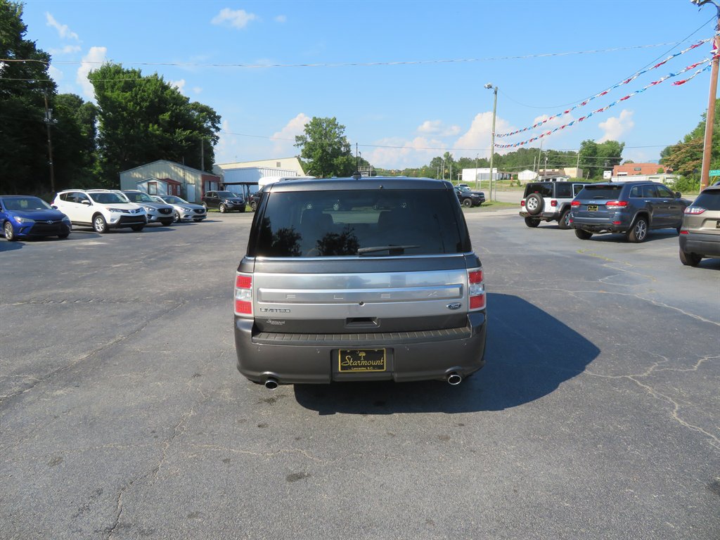 2018 Ford Flex - $11,699