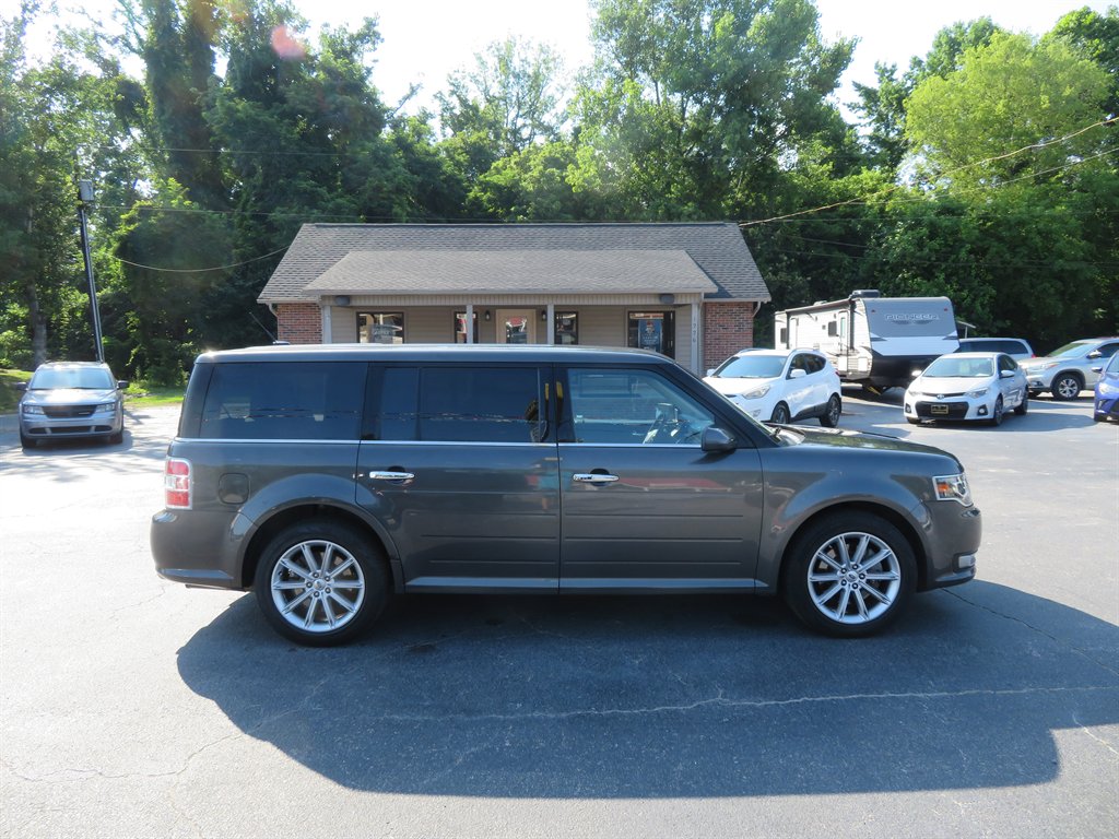2018 Ford Flex - $11,699