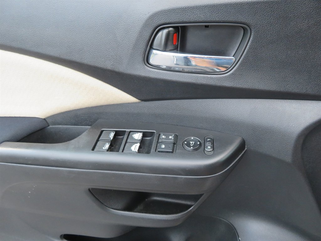 2015 Honda CR-V - $8,299