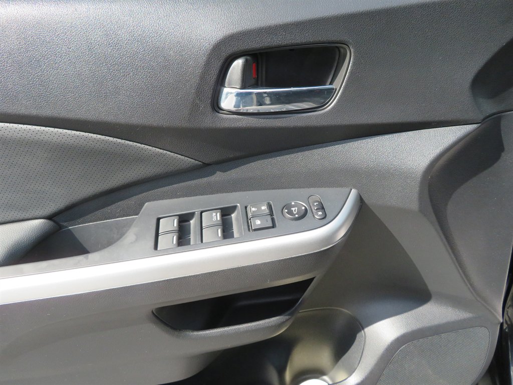 2016 Honda CR-V - $11,599