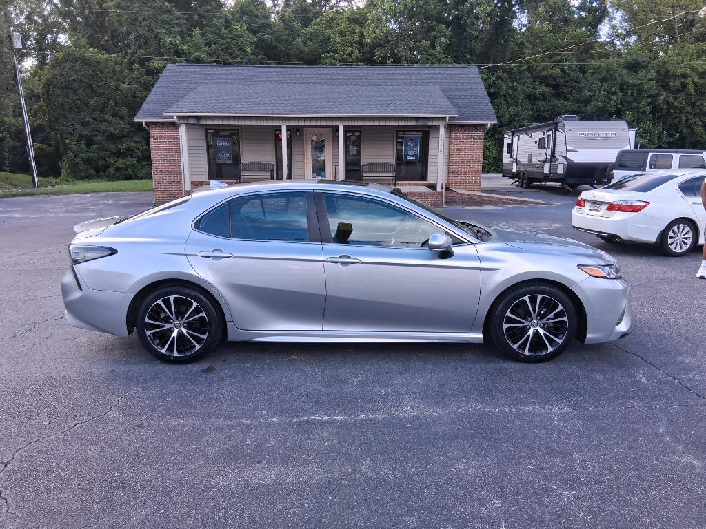 2020 Toyota Camry - $14,599