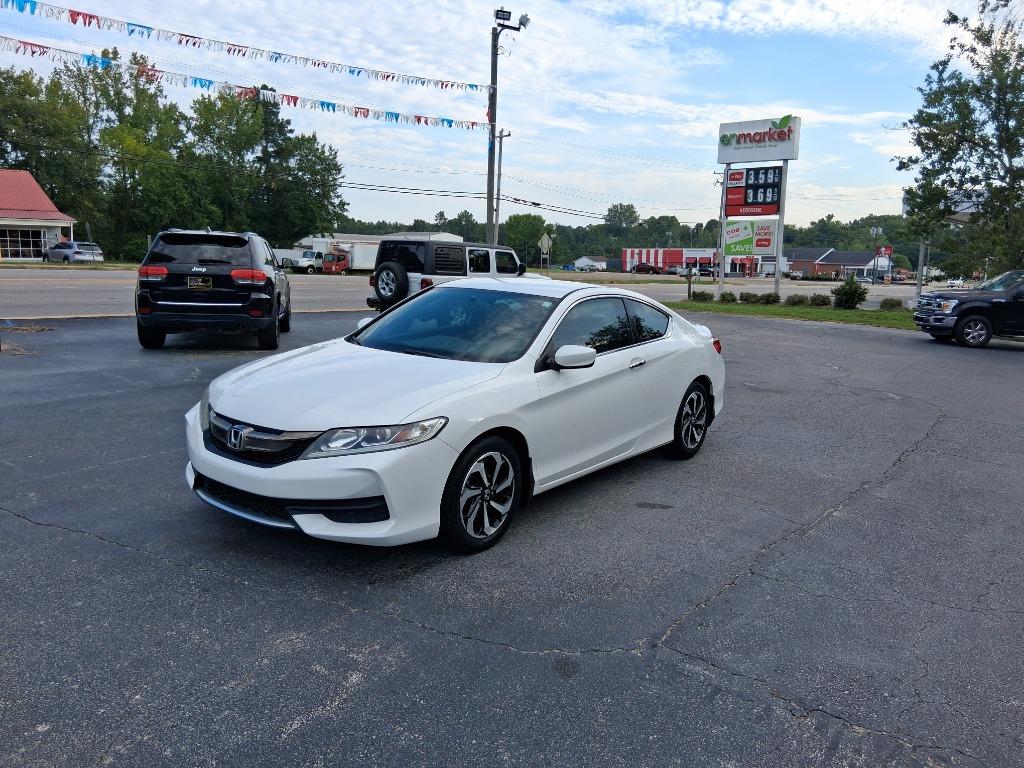 2017 Honda Accord - $11,199
