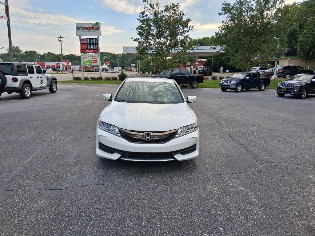 2017 Honda Accord - $11,199