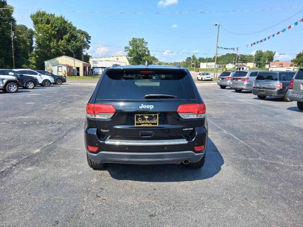 2017 Jeep Cherokee - $10,999