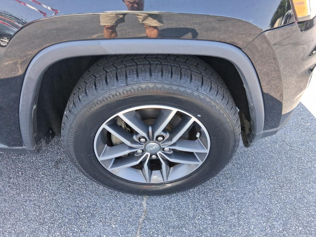 2017 Jeep Cherokee - $10,999